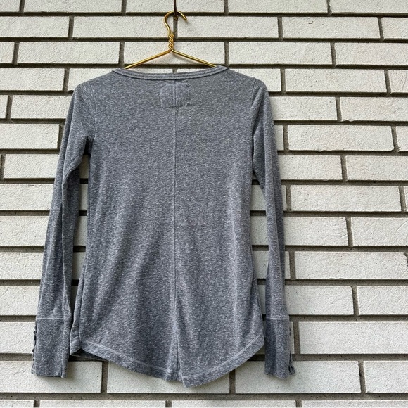 Abercrombie Gray Crochet Henley Thermal Long Sleeve Y2K XS Feminine Boho Cozy - Picture 9 of 9